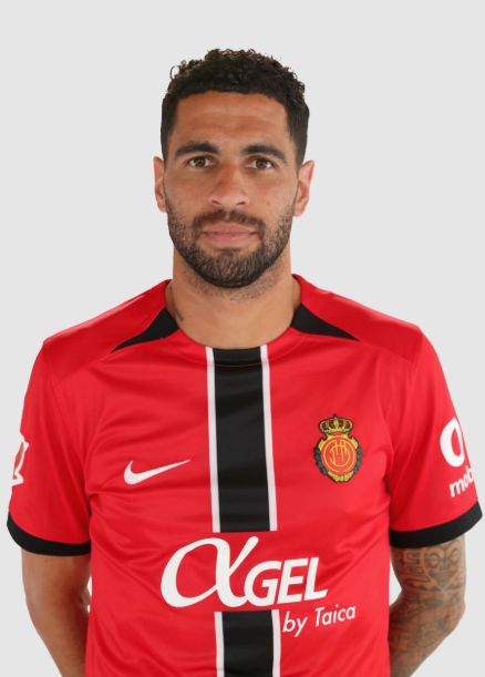 奥马尔・马斯卡雷尔