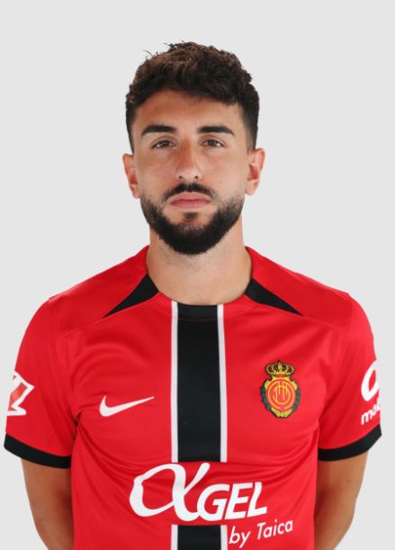 马努・莫里亚内斯