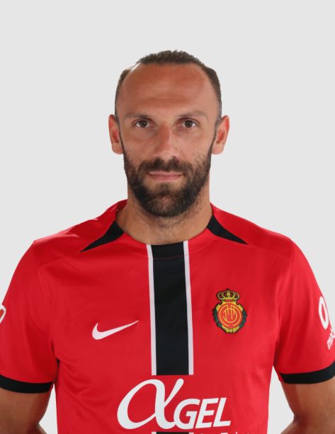 韦达特・穆里奇