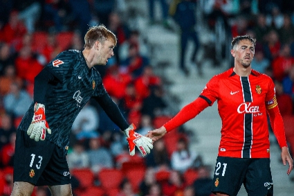 卢卡斯·伯格斯特伦：“当你得到球迷和队友的掌声时，那是最棒的感觉。”